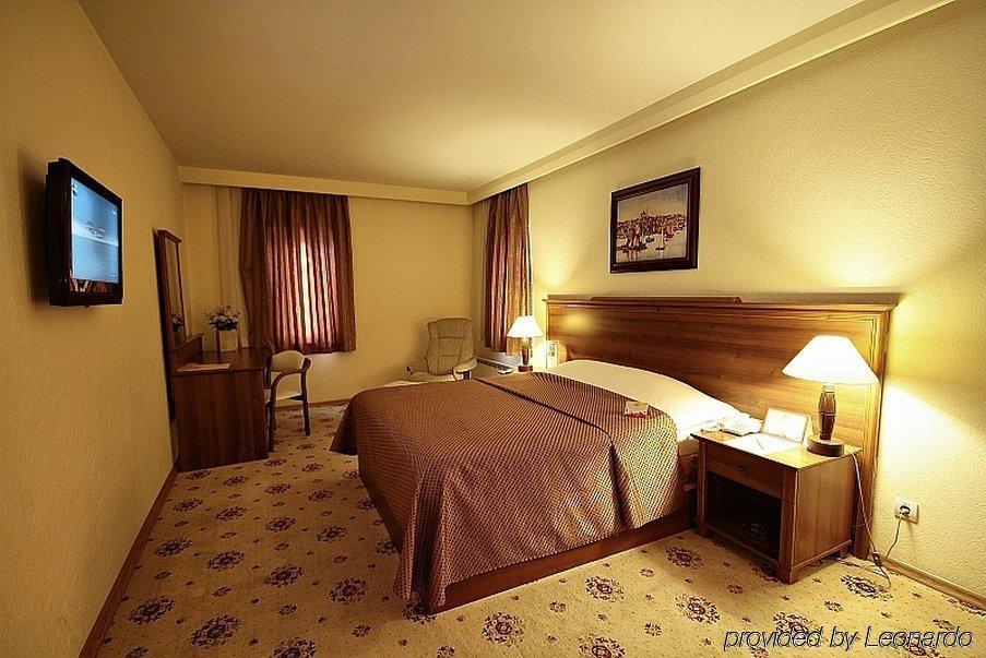 Peri Tower Hotel Nevşehir Quarto foto
